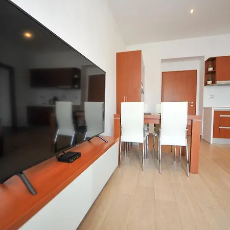 Apartment City Pads Apartment