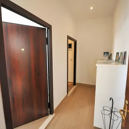 Apartment City Pads Apartment *