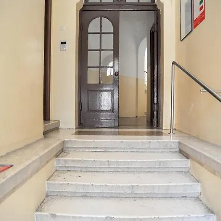 City Pads Apartment *