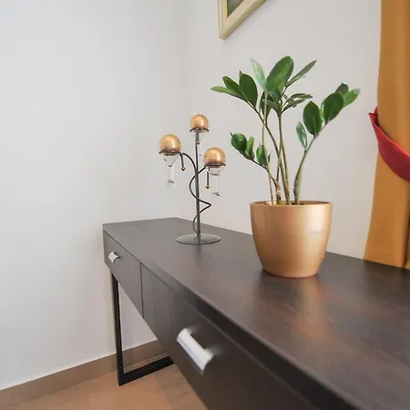 Apartment City Pads Apartment *