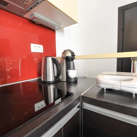 City Pads Apartment Apartment